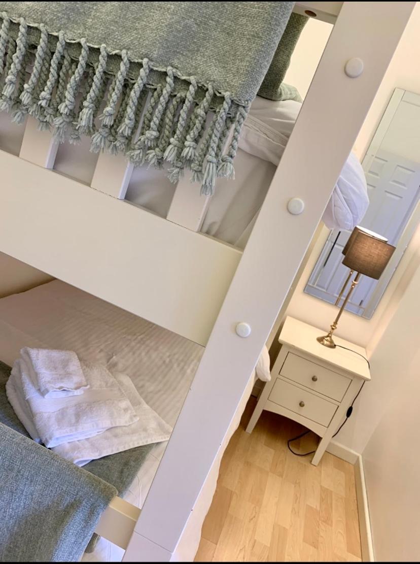 The Joseph Aparthotel Μπάξτον Εξωτερικό φωτογραφία